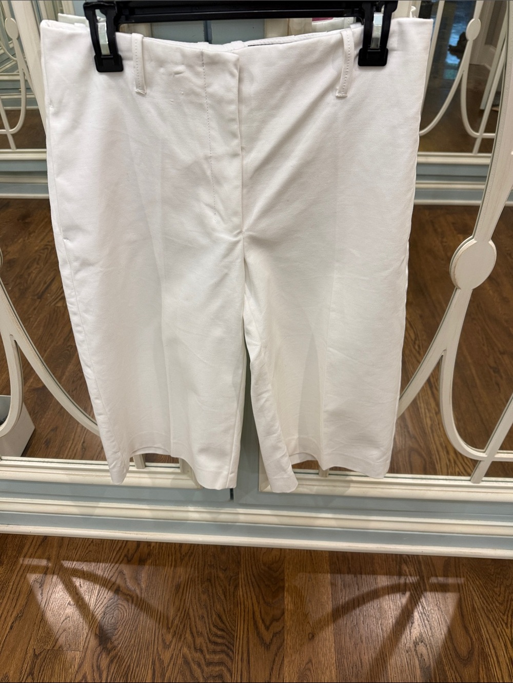 Zara ZW collection White Women’s Tailored Knee-Length Bermuda Shorts